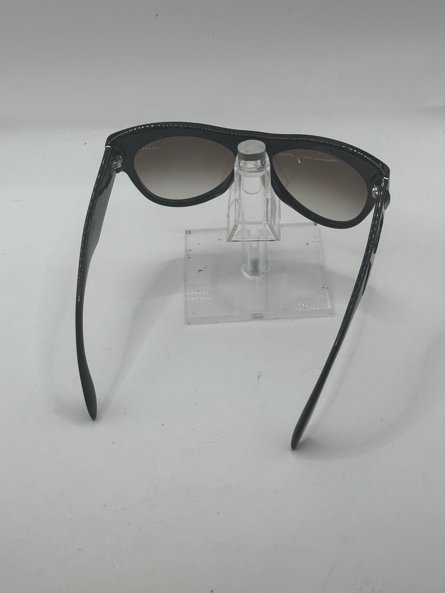 Prada Spr22q Sunglasses in color 1ab0a7