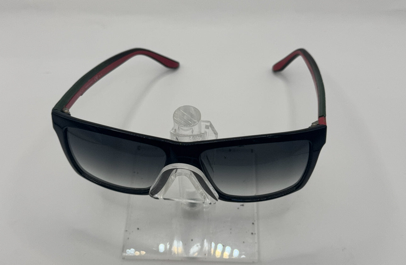 Gucci 1013 Sunglasses in color 51npt