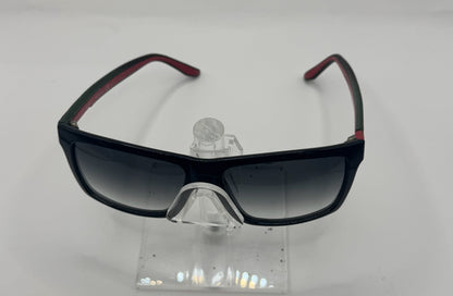 Gucci 1013 Sunglasses in color 51npt