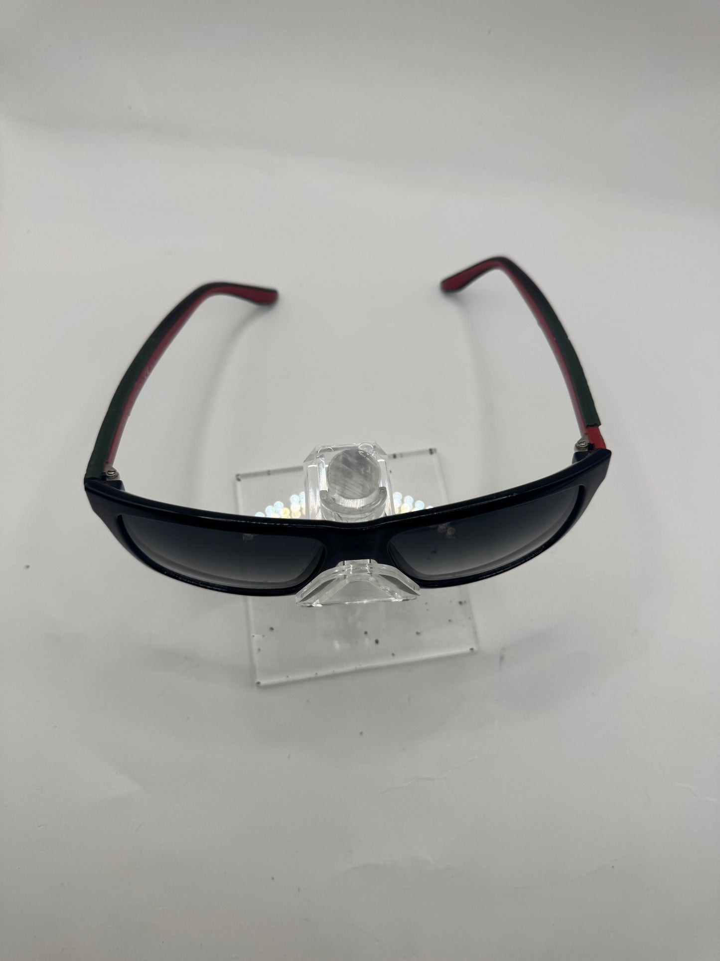 Gucci 1013 Sunglasses in color 51npt