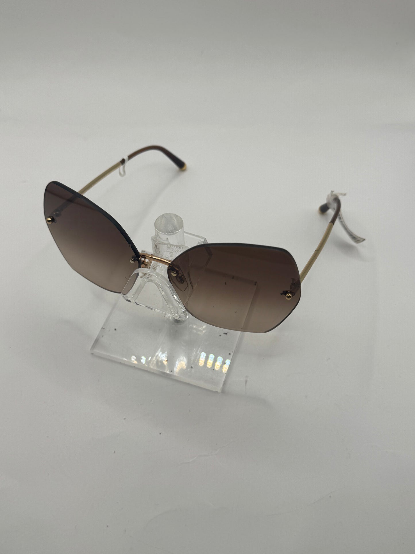 Dolce Gabbana 2204 Sunglasses in color 0213