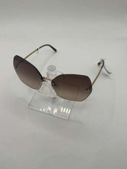 Dolce Gabbana 2204 Sunglasses in color 0213