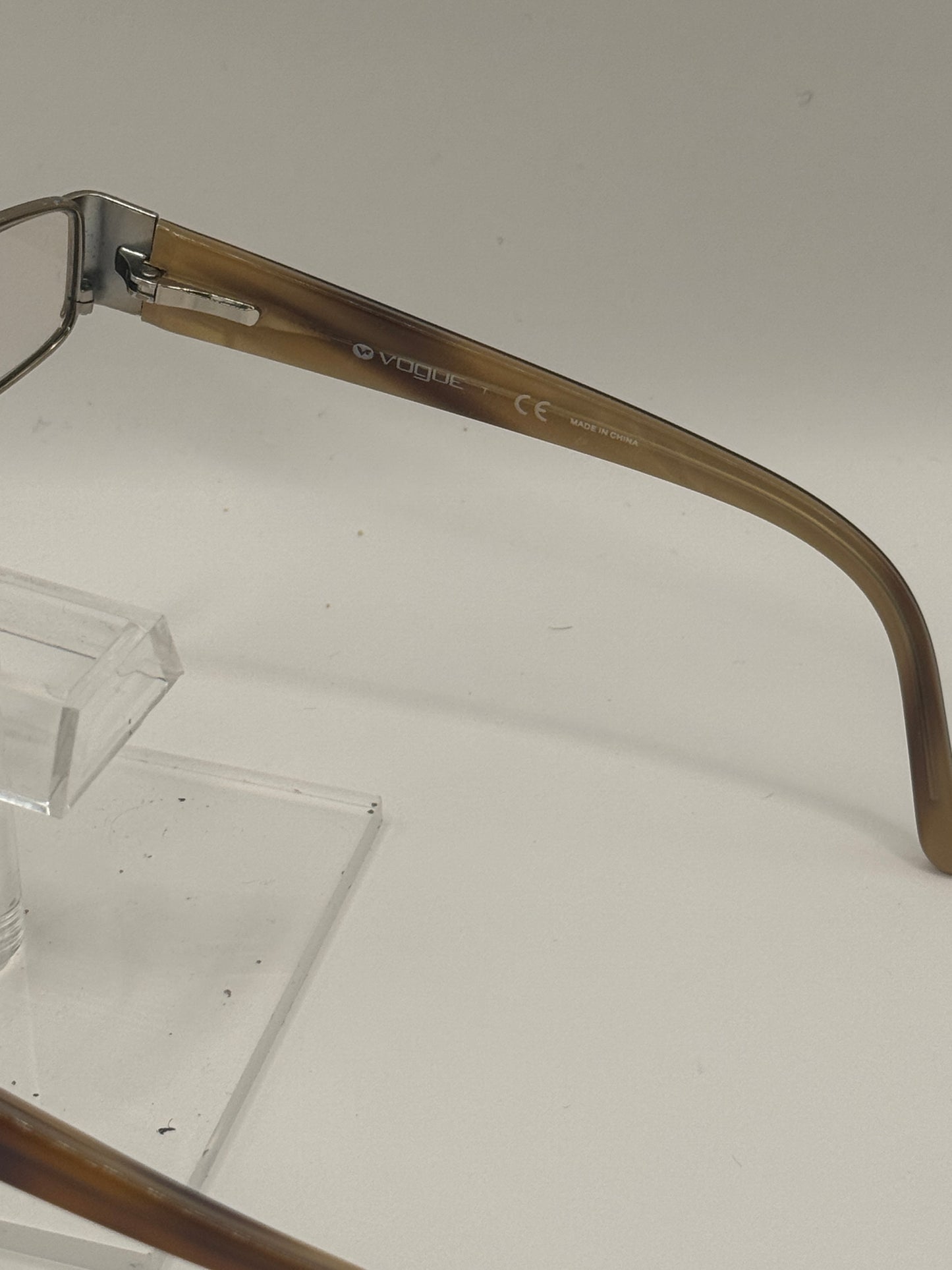 Vogue 3691b Eyeglasses in color 848
