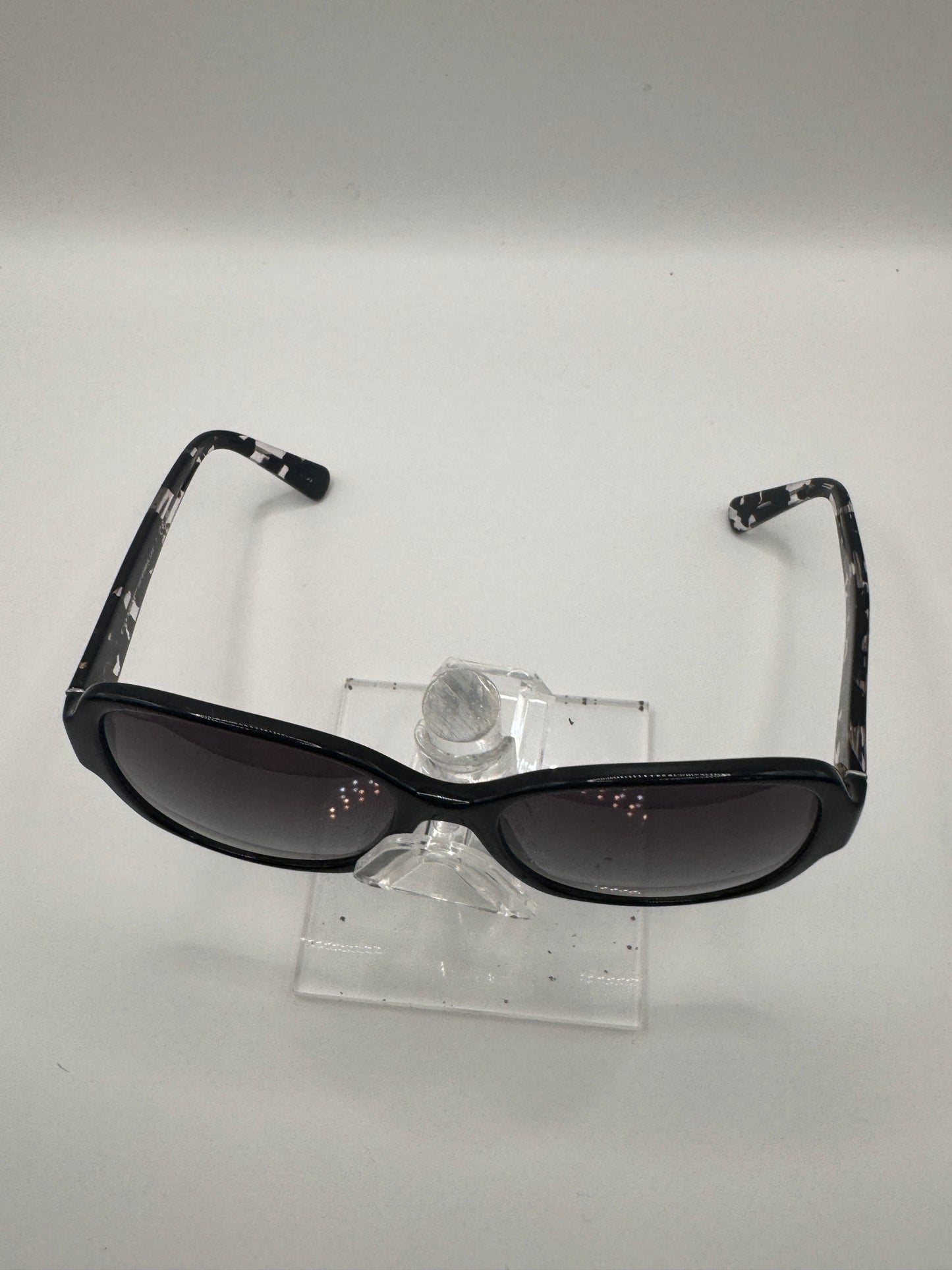 Coach 8166 Sunglasses in color 534811
