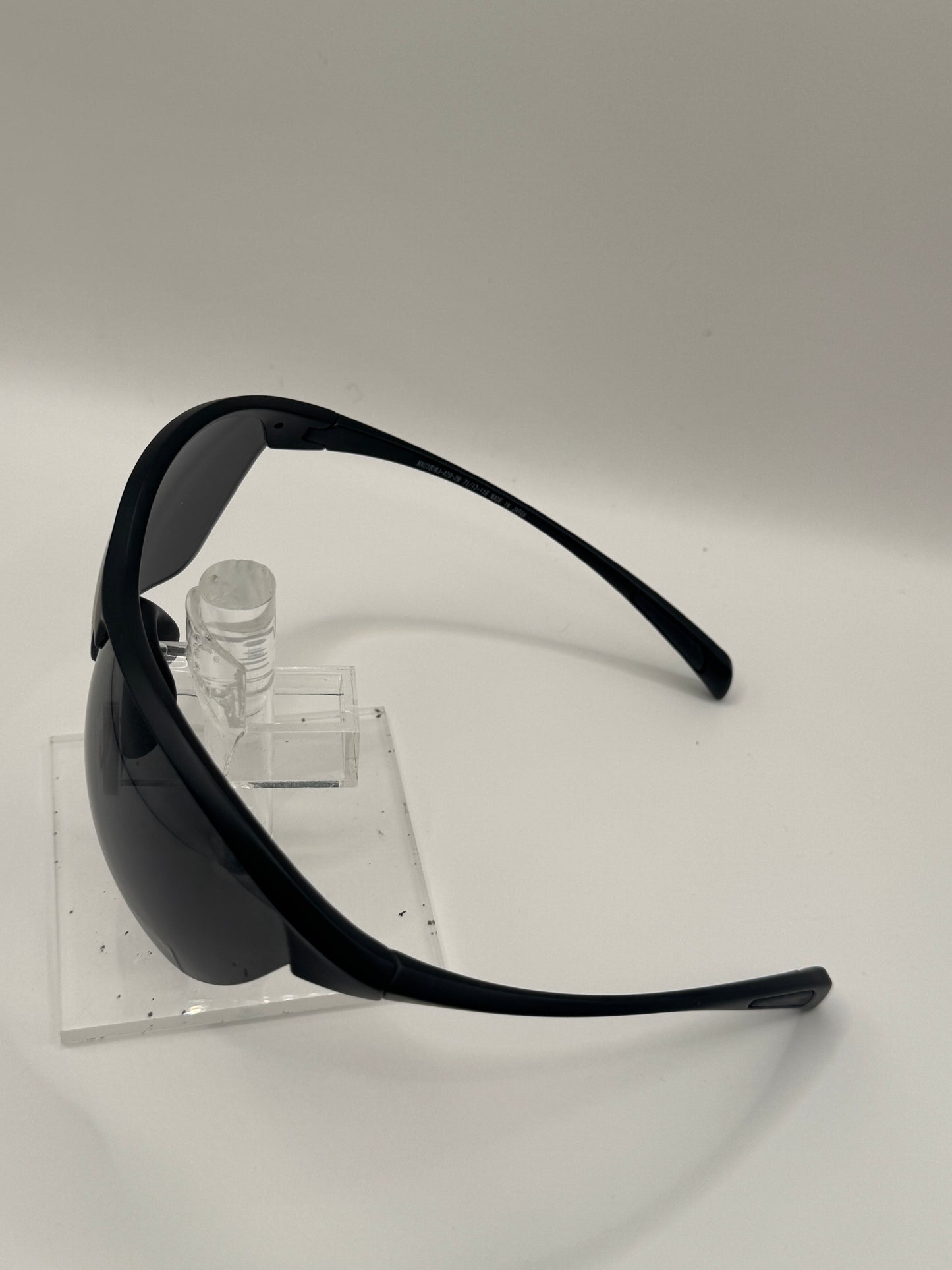 Maui Jim Stone Crushers 429 Sunglasses in color 2m