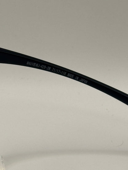 Maui Jim Stone Crushers 429 Sunglasses in color 2m