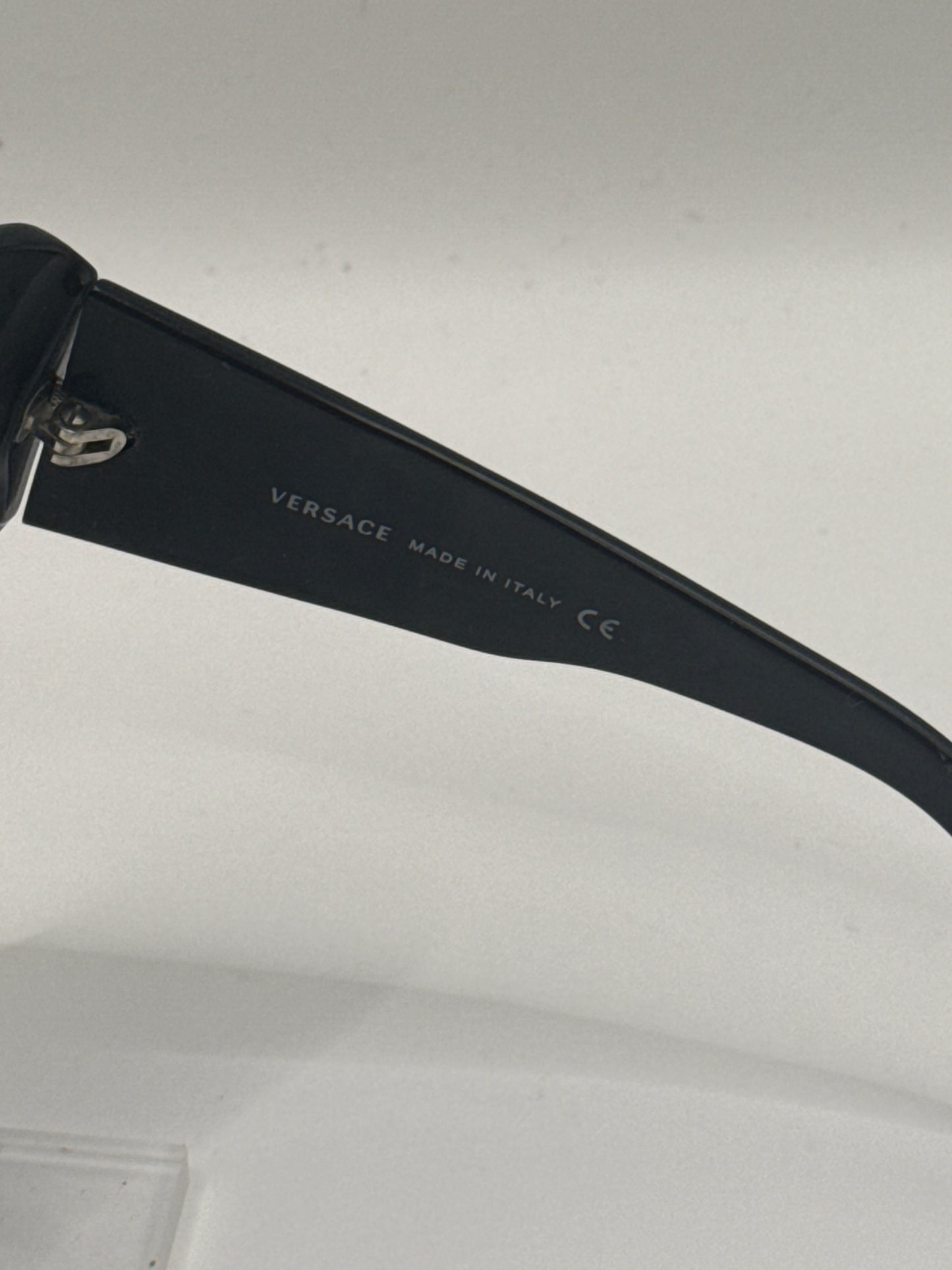 Versace 4130b Sunglasses in color 63811