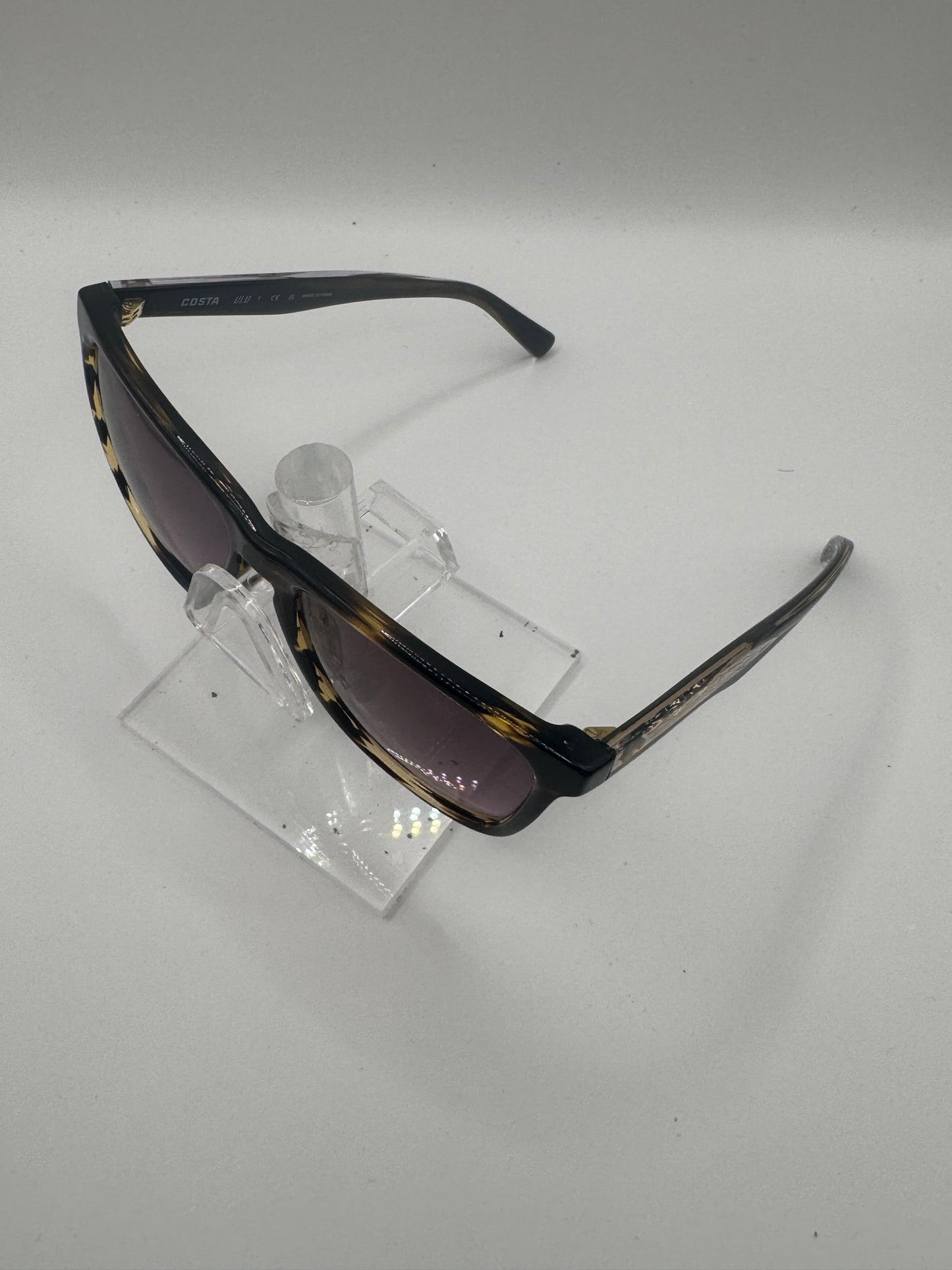 Costa Del Mar Ulu Sunglasses in color 201402