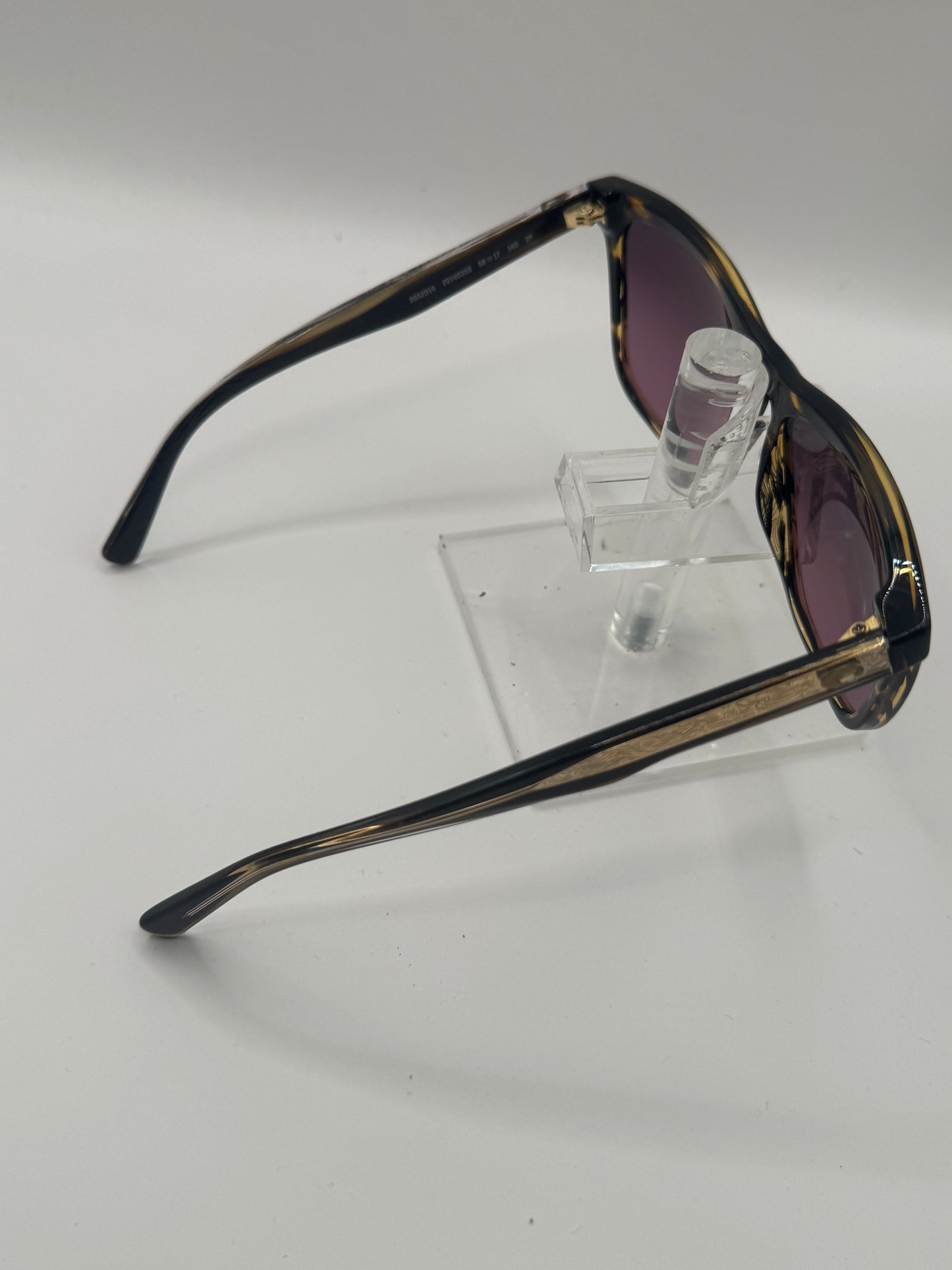 Costa Del Mar Ulu Sunglasses in color 201402