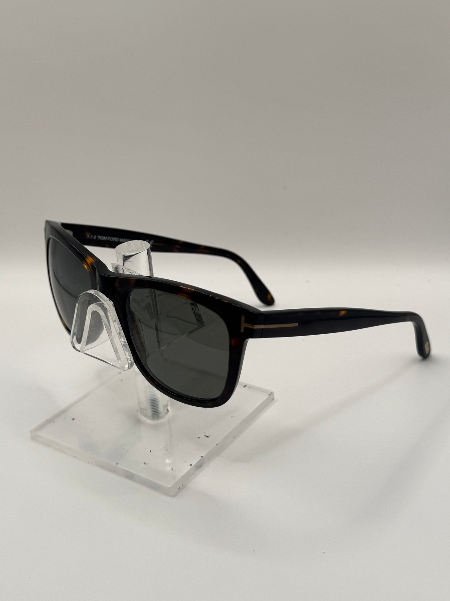 Tom Ford Leo Tf336 Sunglasses in color 56r