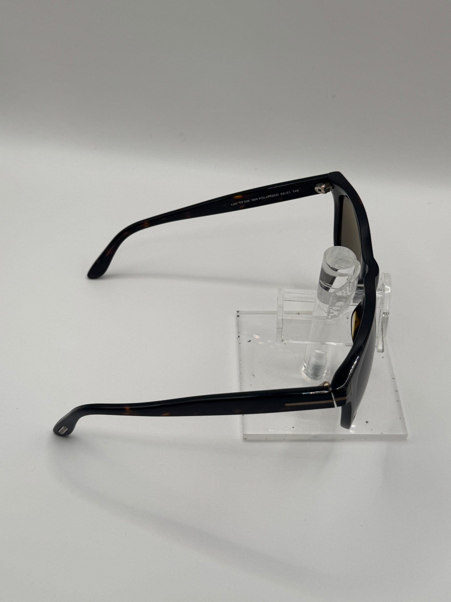 Tom Ford Leo Tf336 Sunglasses in color 56r