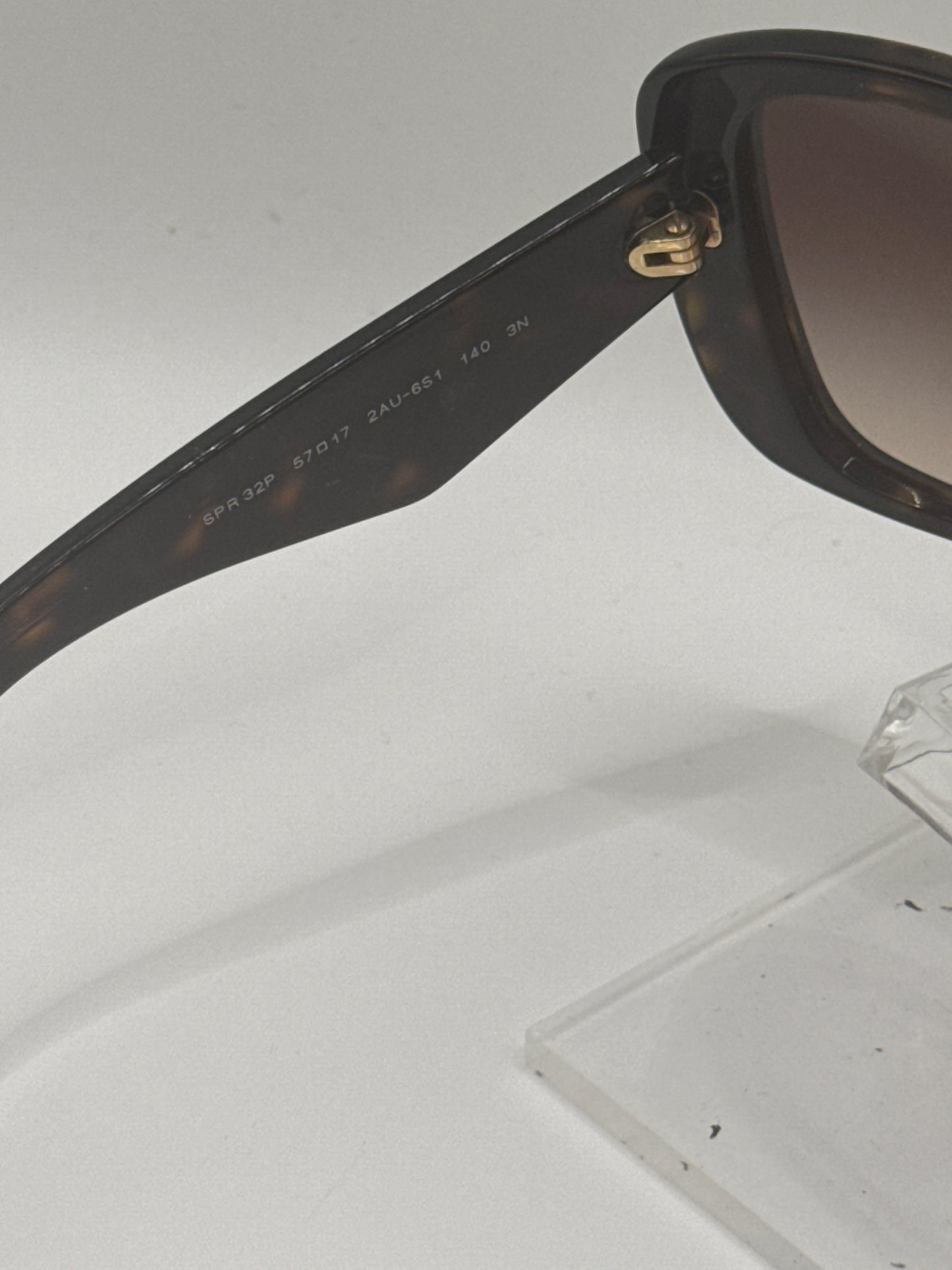 Prada Spr32p Sunglasses in color 2au6s1
