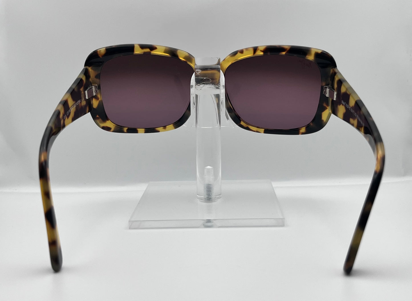 Maui Jim Lani 239 Sunglasses in color 10l