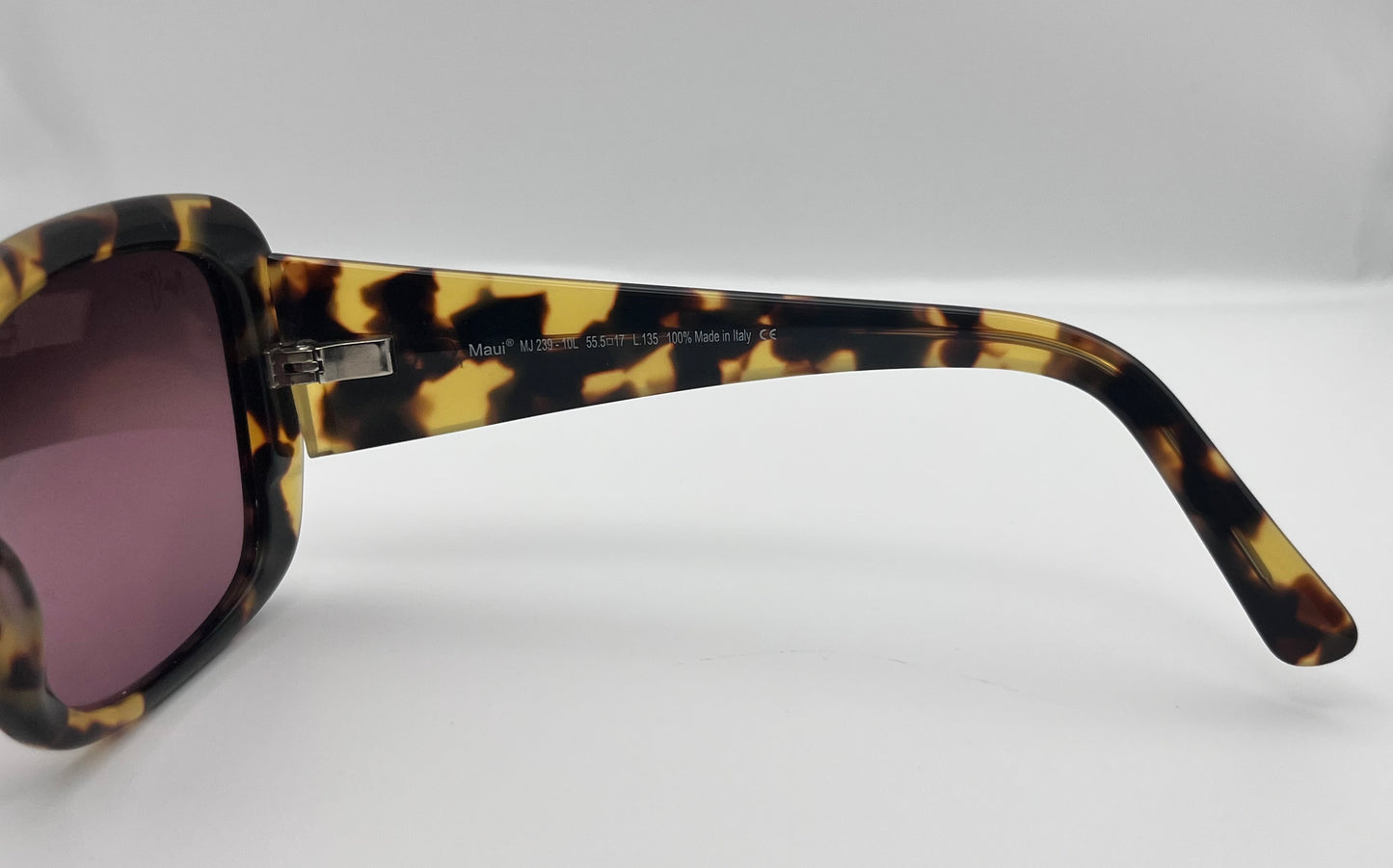 Maui Jim Lani 239 Sunglasses in color 10l