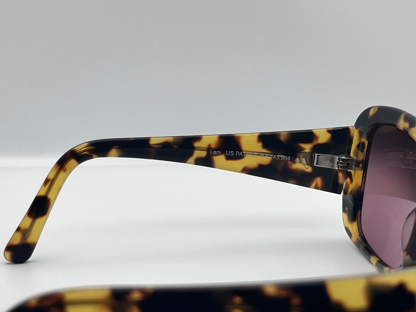 Maui Jim Lani 239 Sunglasses in color 10l