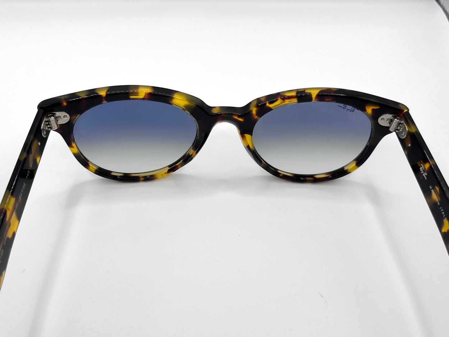 Ray Ban 2199 Sunglasses in color 13323f