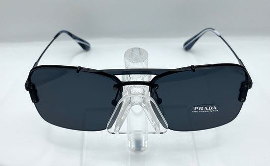 Prada Spr56v Sunglasses in color 7ax5s0