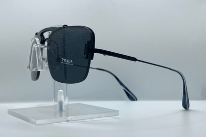 Prada Spr56v Sunglasses in color 7ax5s0