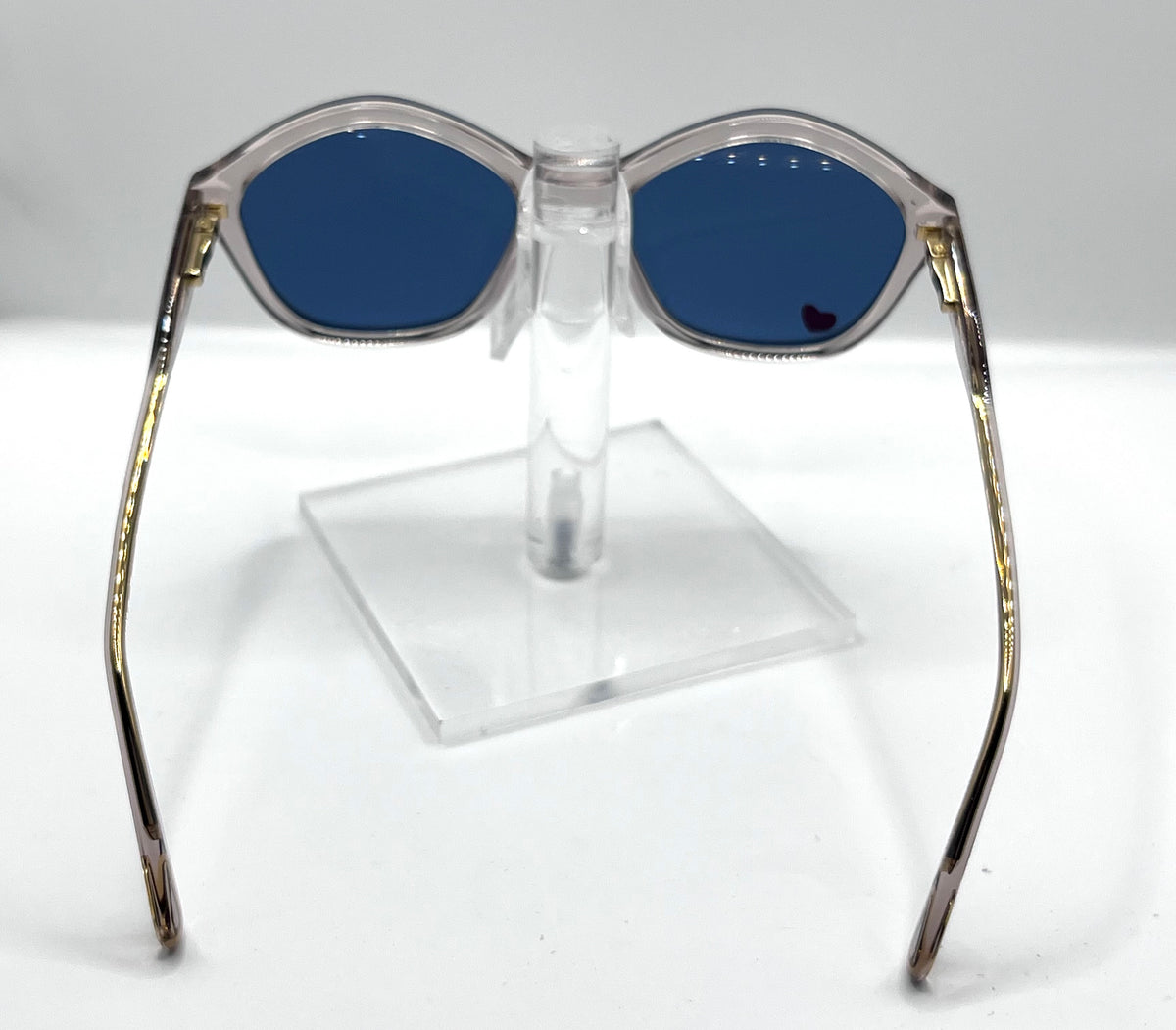 Chloe Cc0001s Sunglasses in color 001