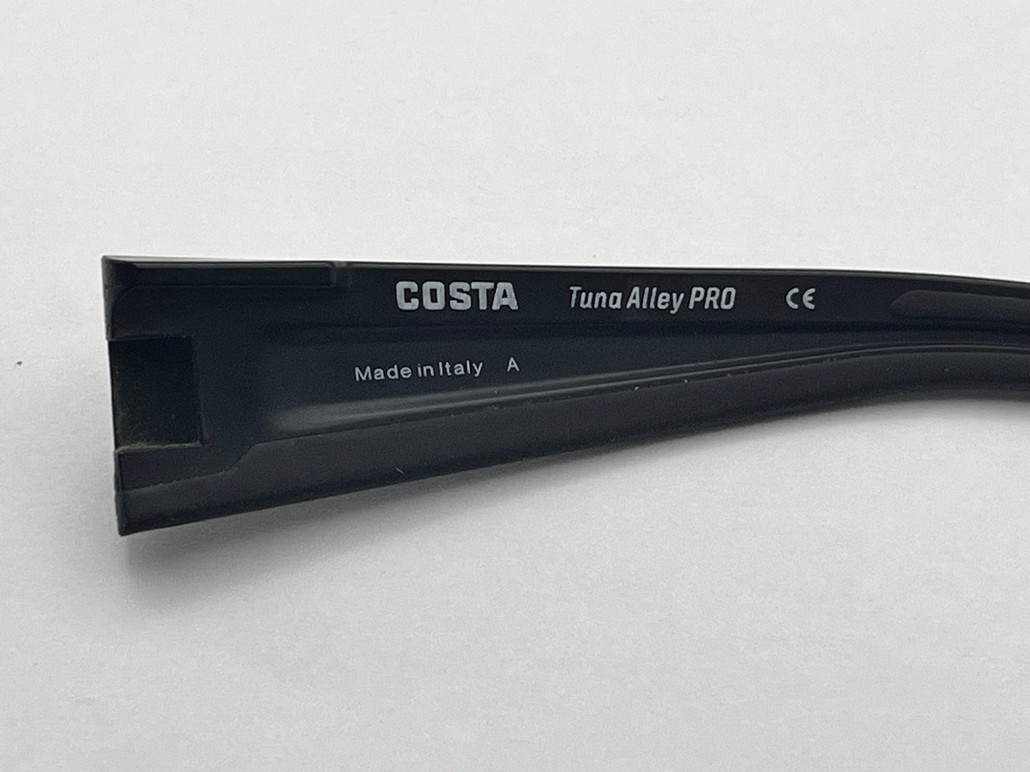 Costa Del Mar Tuna Alley Pro Right Temple Black