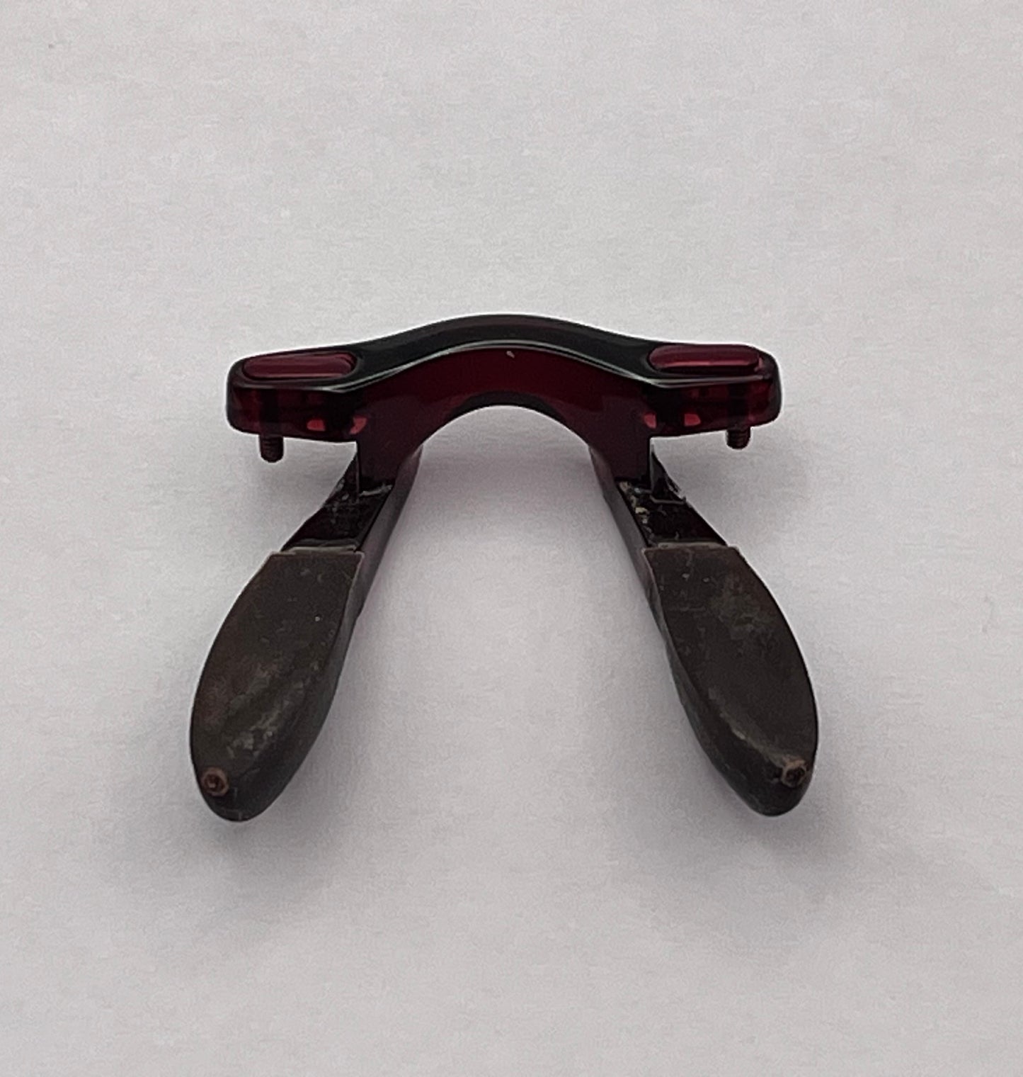 Maui Jim 576 Nose Bridge Red/brown