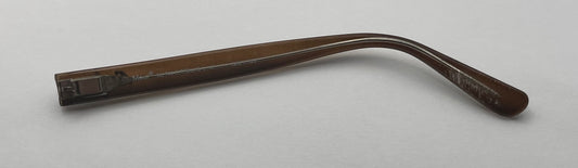 Maui Jim 744 Right Temple Brown Ombre