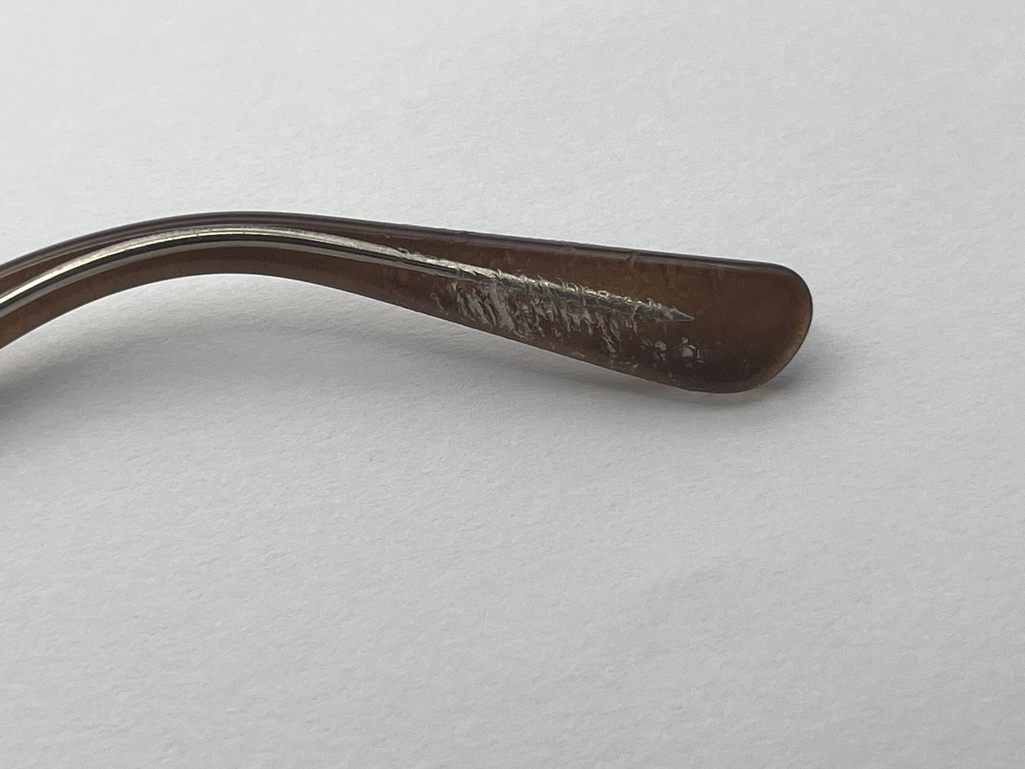 Maui Jim 744 Right Temple Brown Ombre