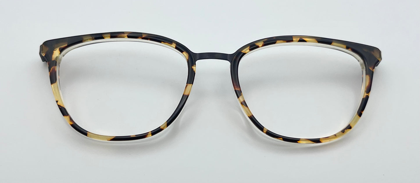 Vera Wang 557 Front Face Yellow Tortoise