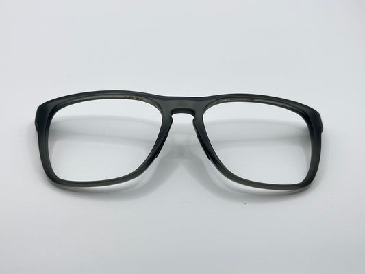 Maui Jim 762 Front Face Translucent Black