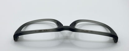 Maui Jim 762 Front Face Translucent Black