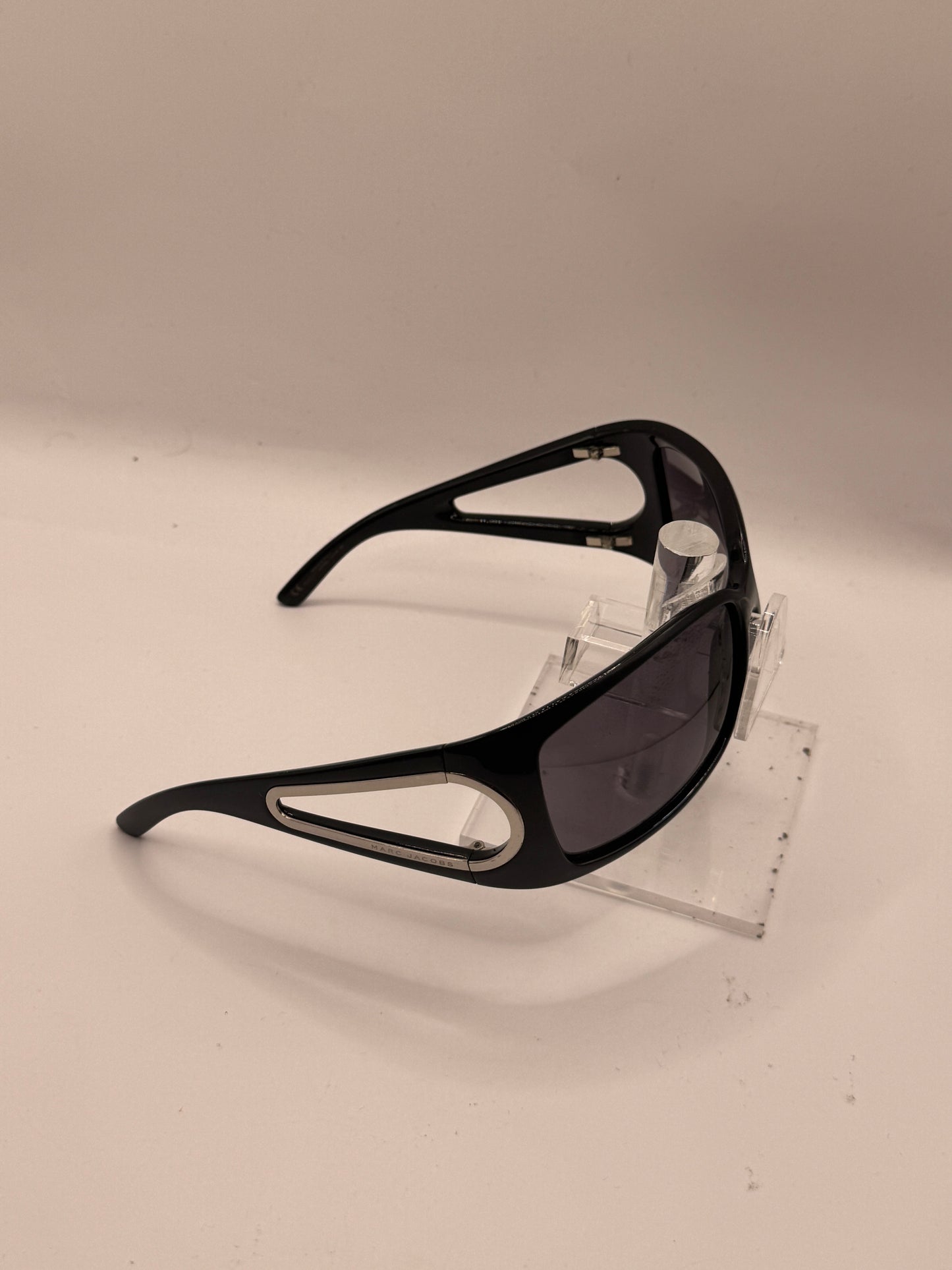 Marc Jacobs 042 Sunglasses in color Awdm8