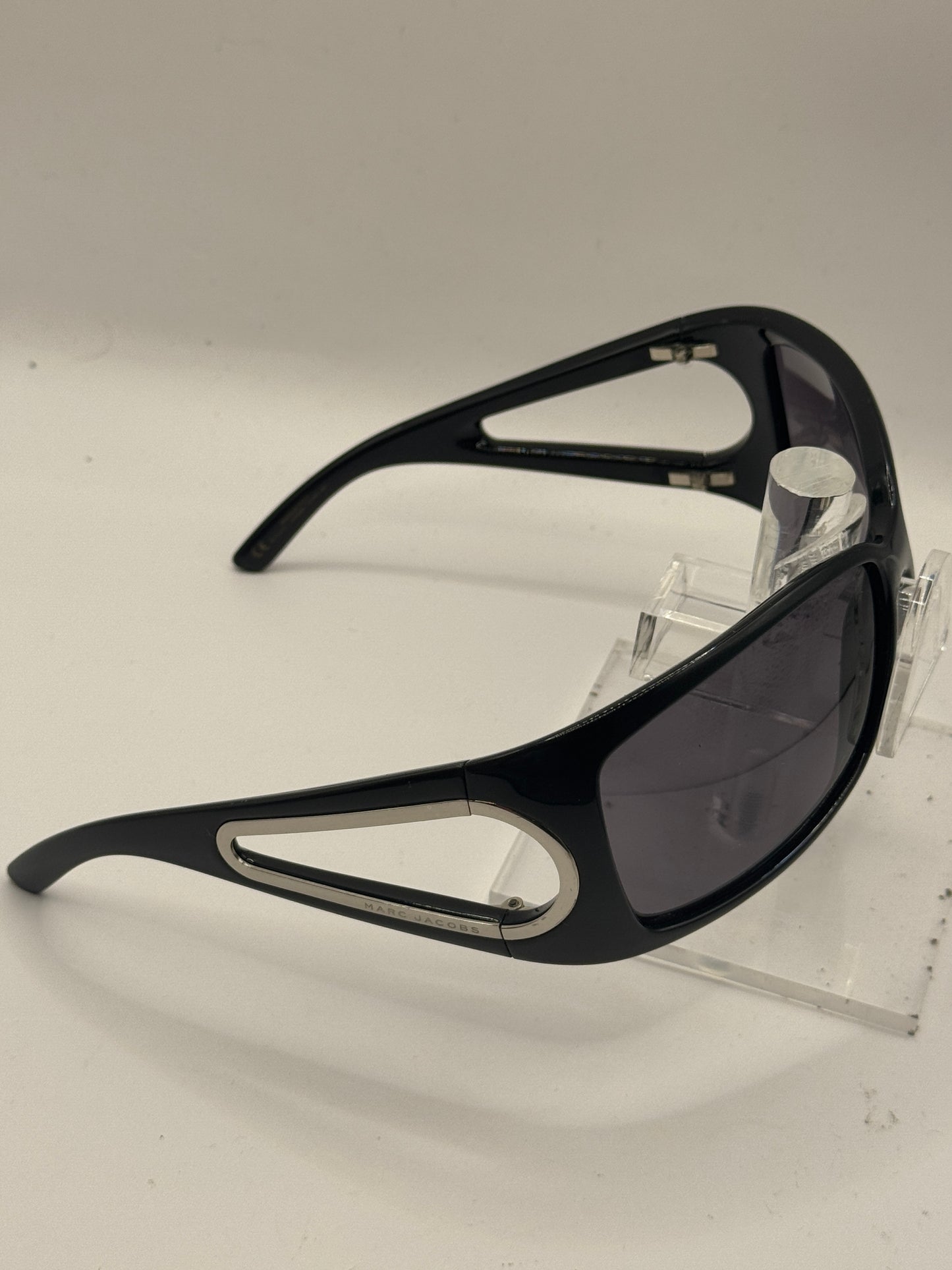Marc Jacobs 042 Sunglasses in color Awdm8