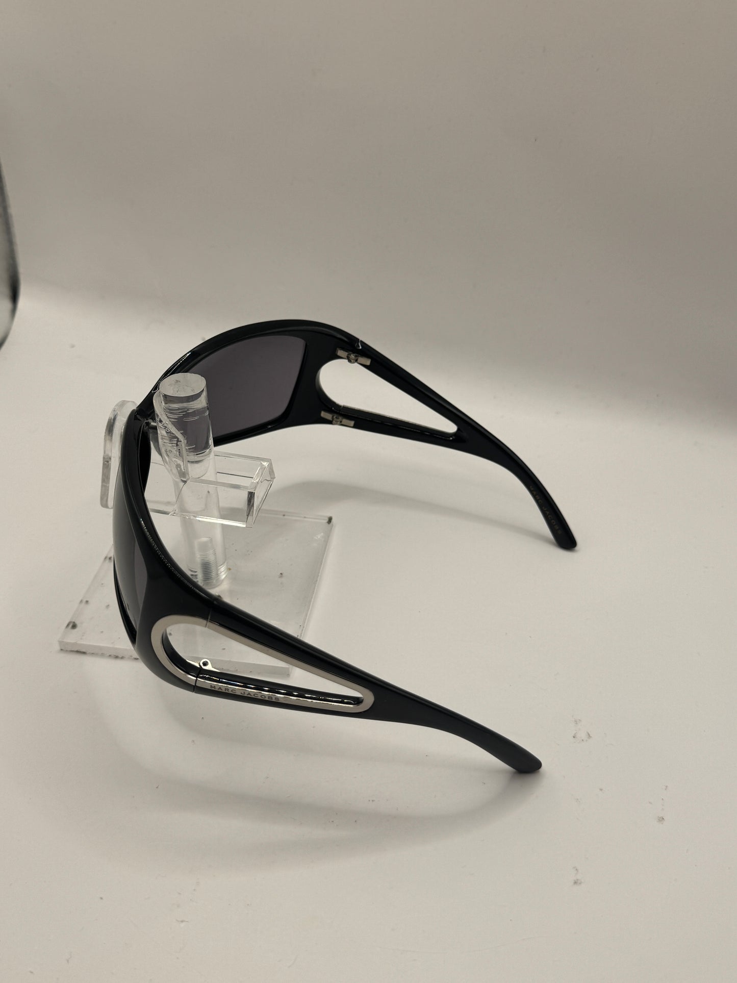 Marc Jacobs 042 Sunglasses in color Awdm8