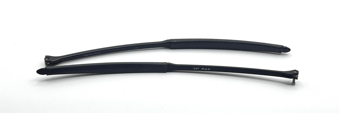 Oakley Square Wire Both Temples Black