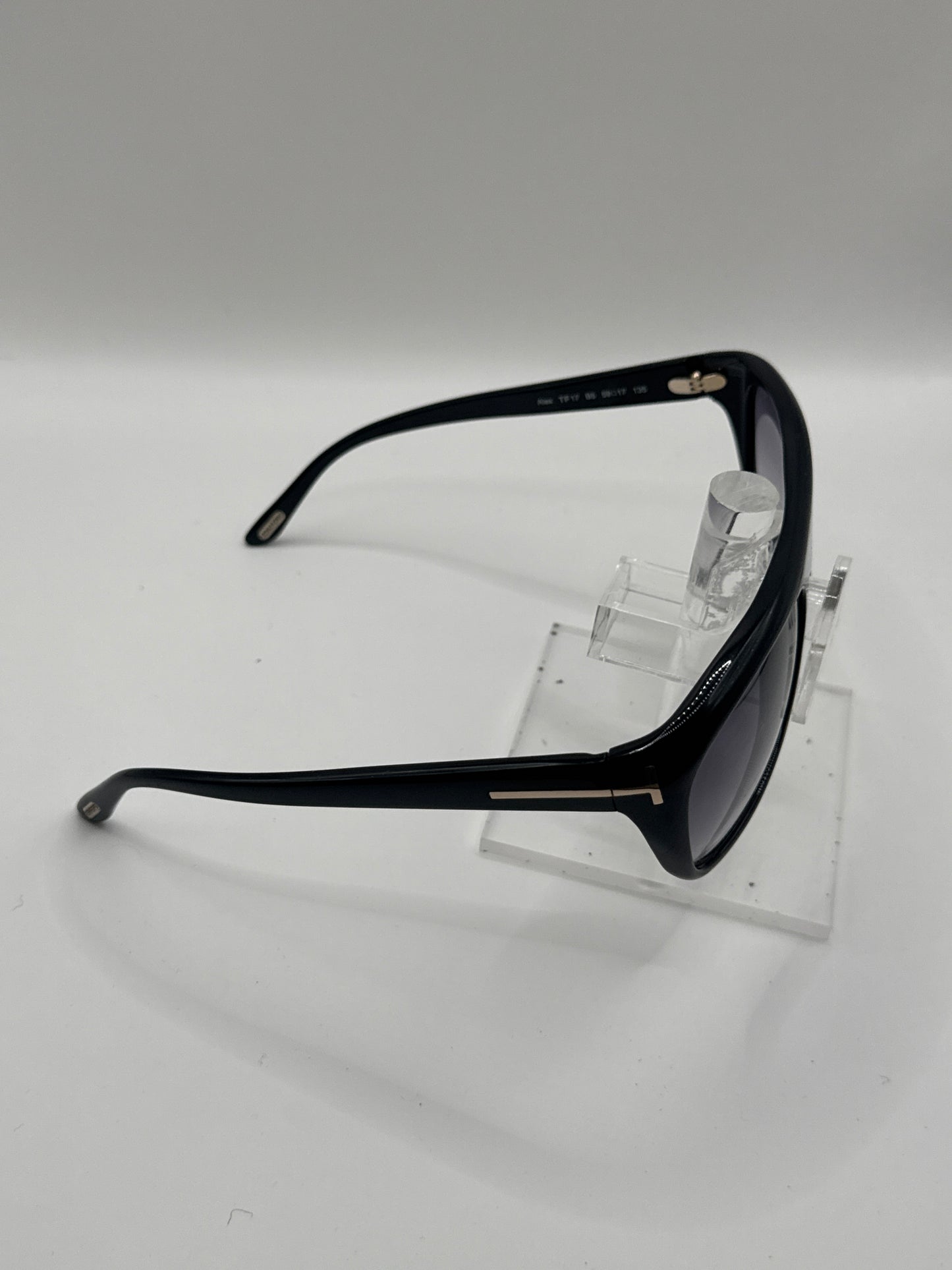 Tom Ford Alex Tf17 Sunglasses in color B5