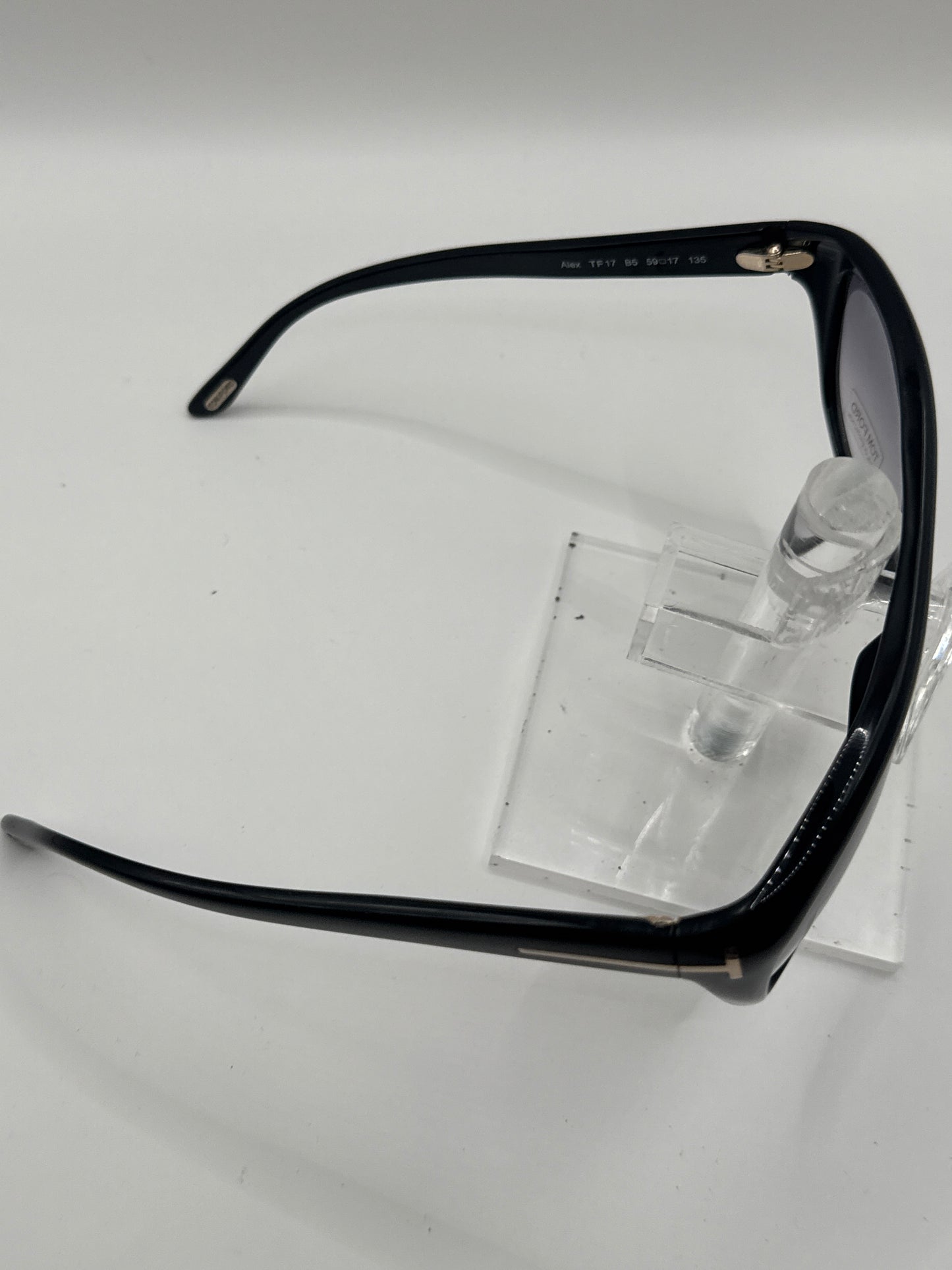 Tom Ford Alex Tf17 Sunglasses in color B5
