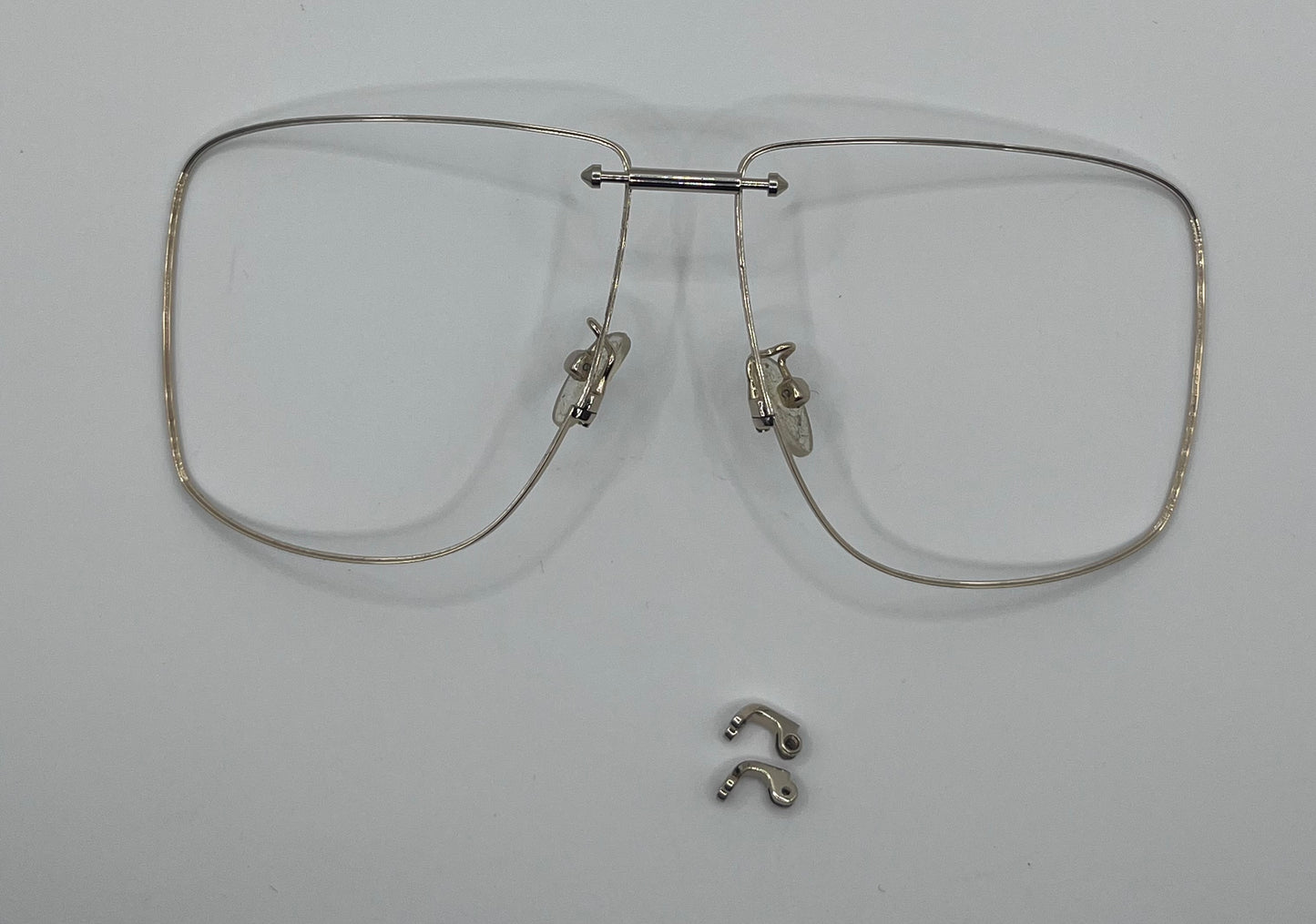 Alexander Mcqueen 343s Front Face Gold